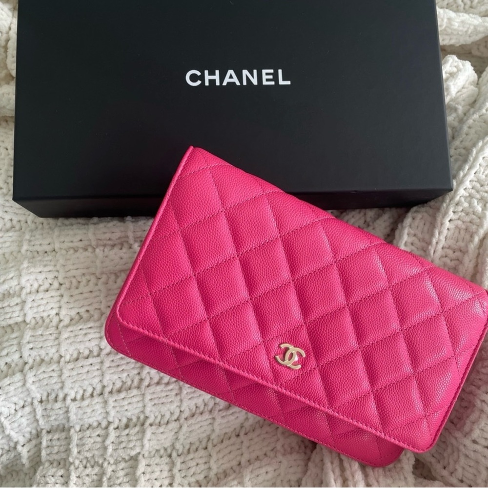Authentic Chanel woc caviar pink bag